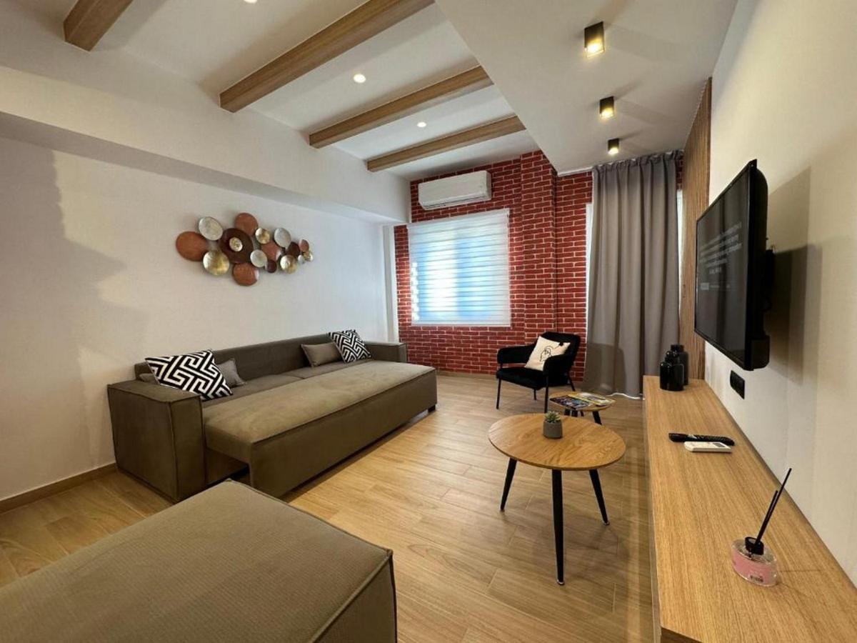 Centro Urban Suites Kalambaka Exterior photo
